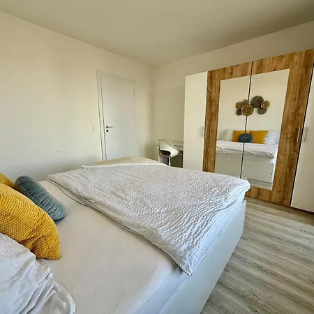 Luxury Urban Retreat, Terrace & View Appartement