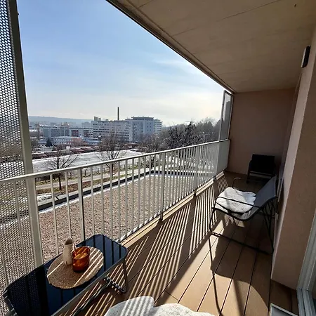 Luxury Urban Retreat, Terrace & View